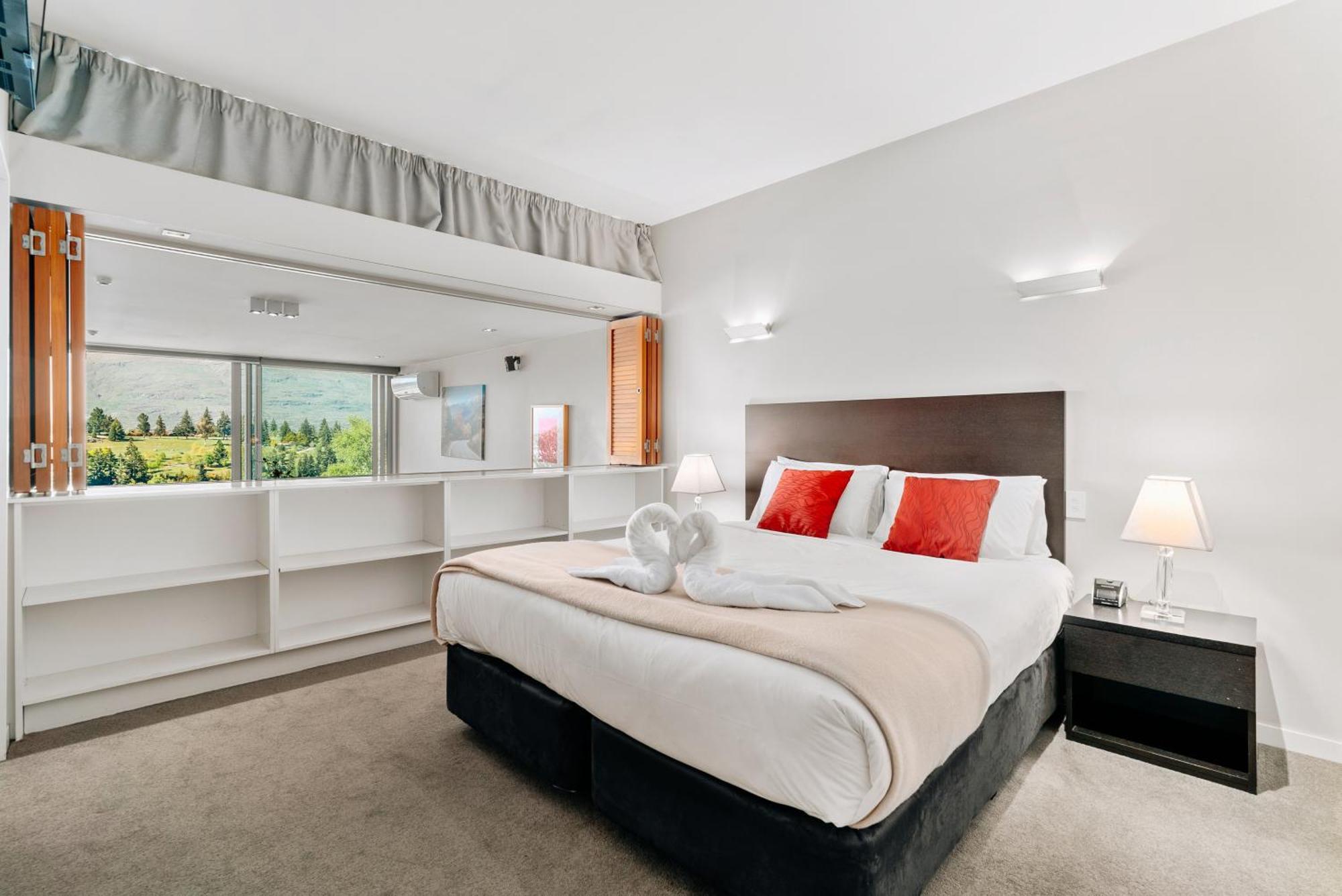 Modern Executive Living In Pounamu Queenstown Luaran gambar