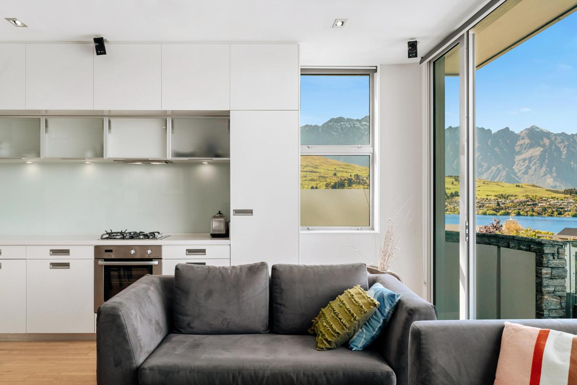 Modern Executive Living In Pounamu Queenstown Luaran gambar