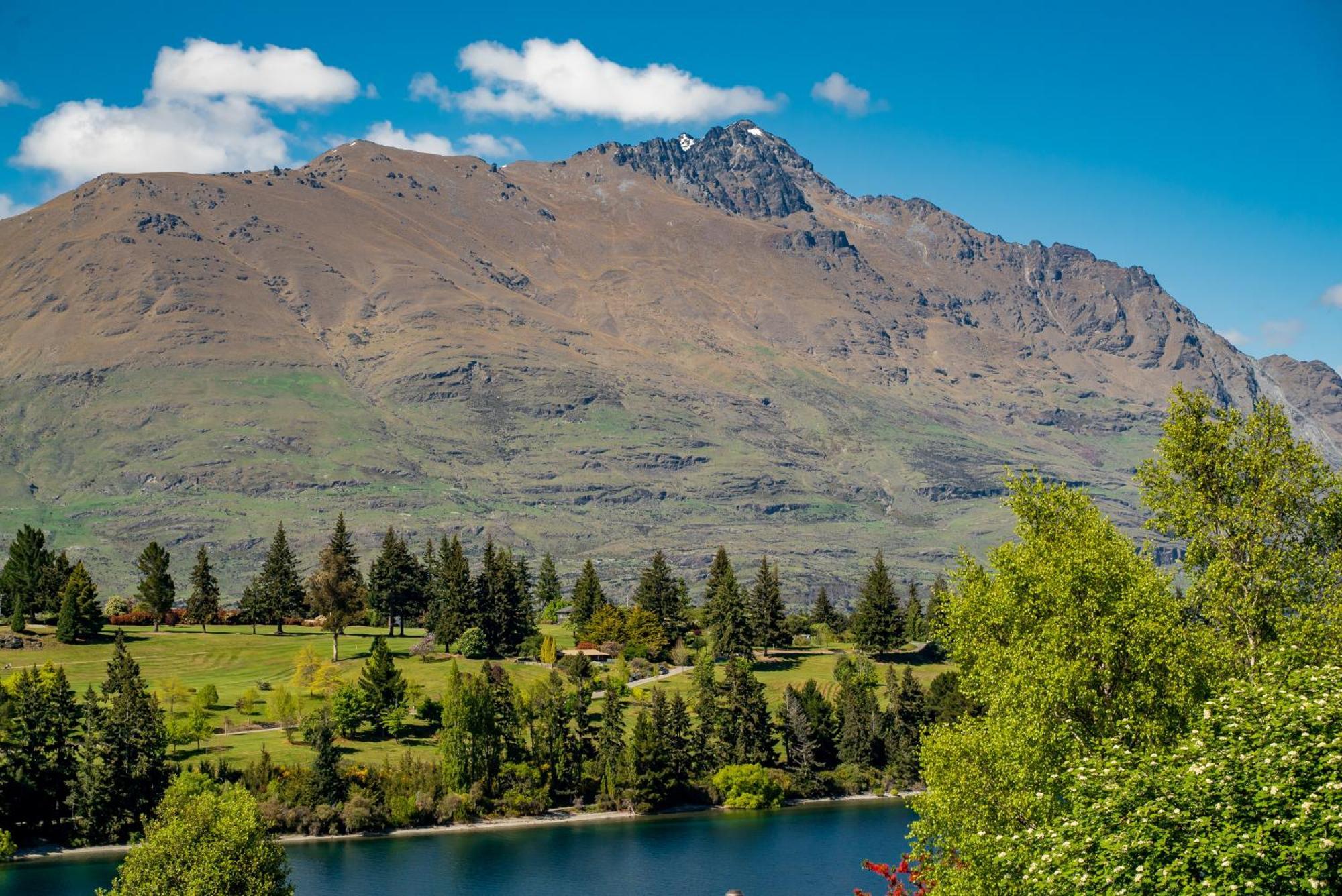 Modern Executive Living In Pounamu Queenstown Luaran gambar
